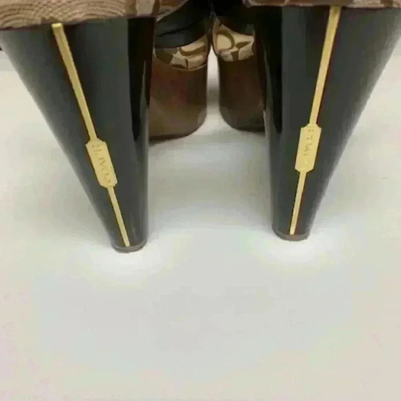 COACH Brown Signature C Jonah Sandals - Picture 6 of 8